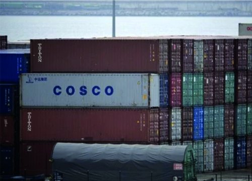 China’s COSCO overtakes Maersk as top container shipper